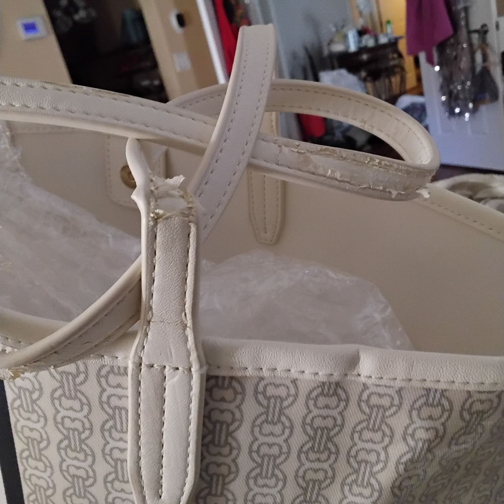 💗❤️Tory Burch Gemini Link Cream Tote Bag🧡💞 - Picture 5 of 7